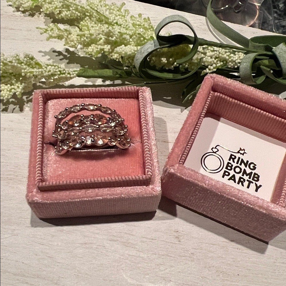 Bomb party delicates 4 bands size 10 - Picture 2 of 5